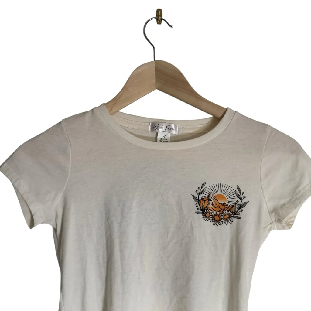 White Fawn Womens Casual Desert Graphic T-Shirt White Cactus Outdoor Size Medium - Image 3