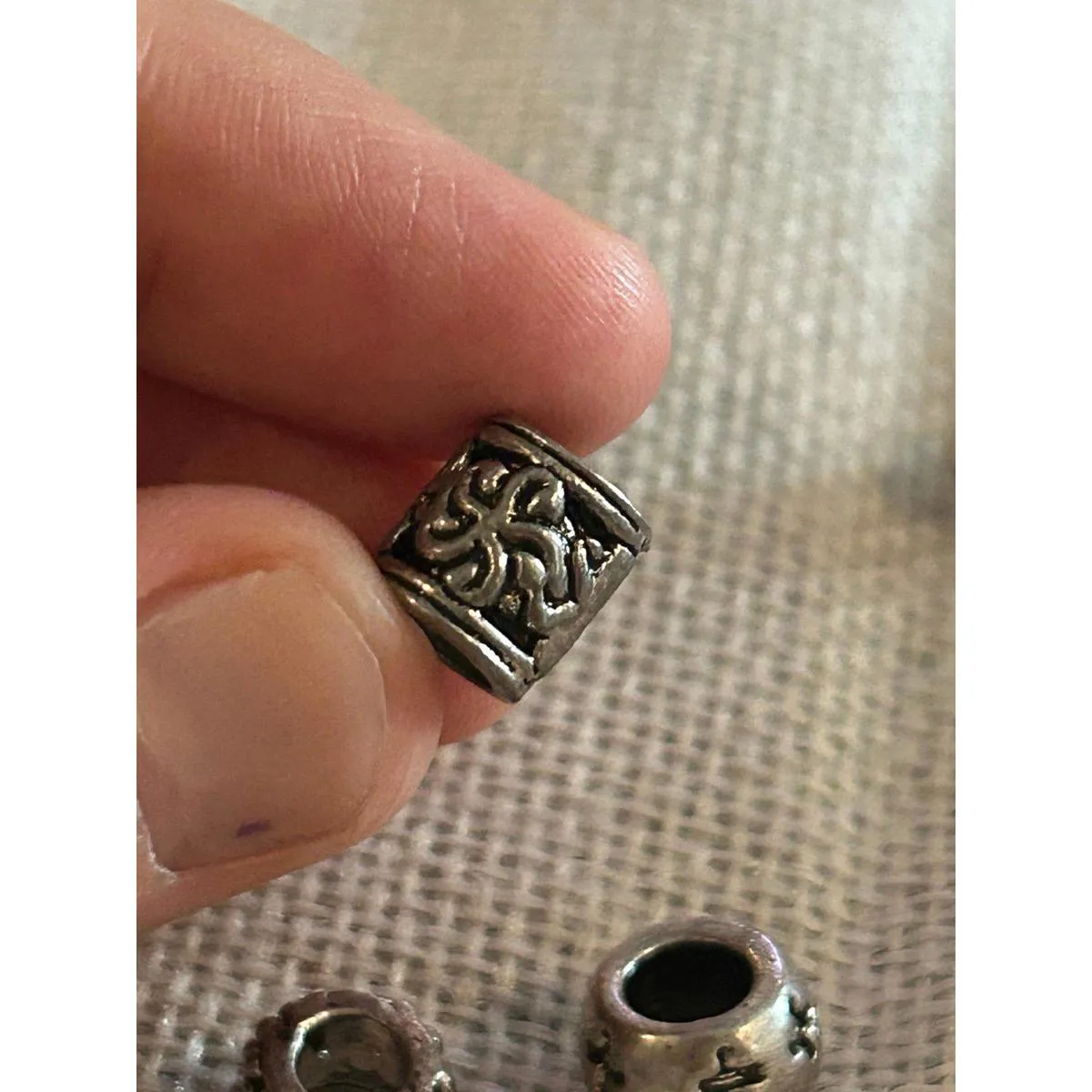 A493 charm bracket silver plated 5 pcs Gray - Image 6