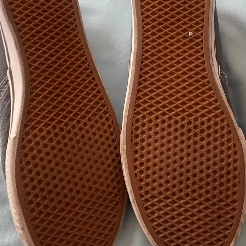 Vans Womens Gray Grey Low Top Tennis Shoes Size 7 Sneakers Used - Image 6