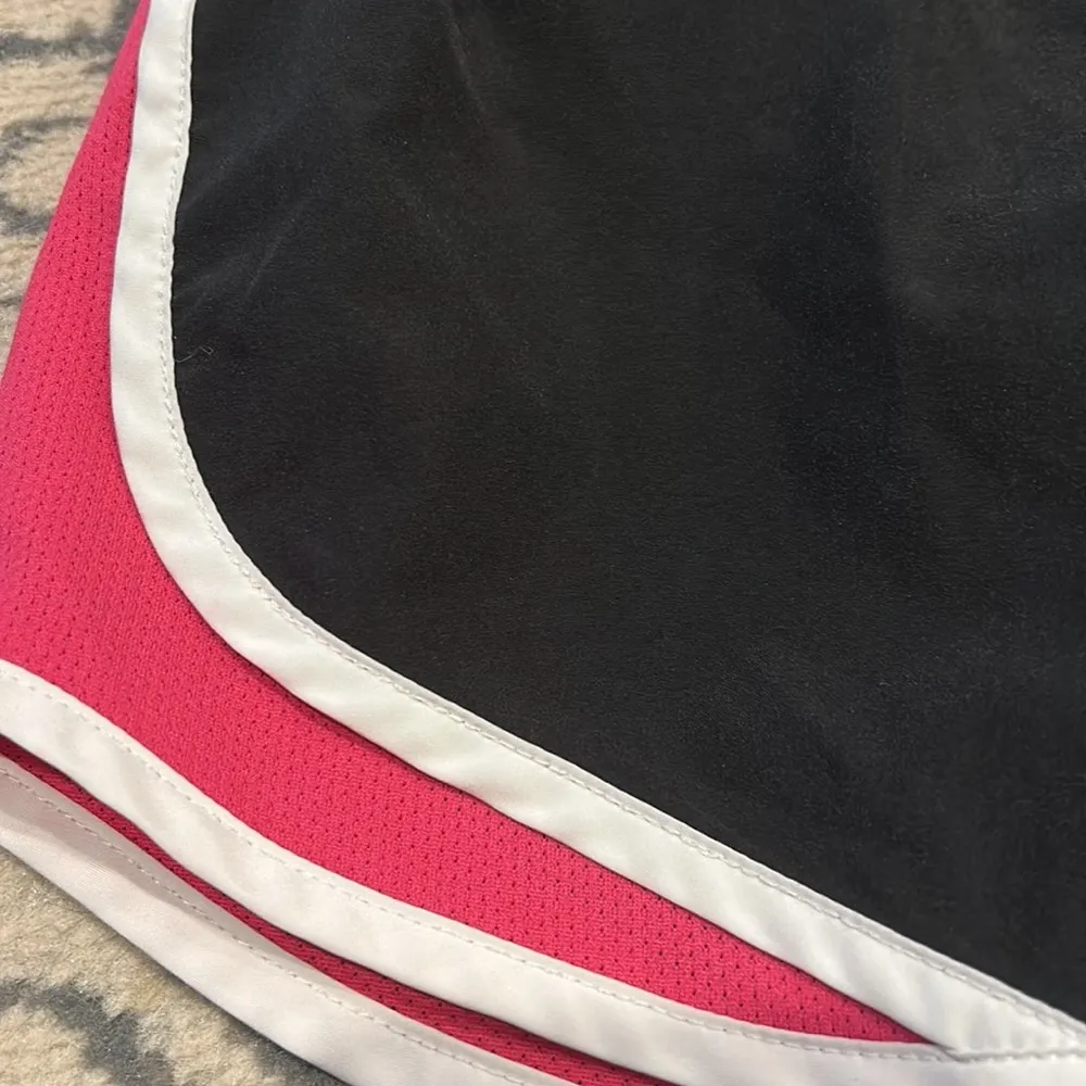 Arizona Juniors Black & Lime Hot Pink Dri Fit Athletic Shorts Small - Image 2