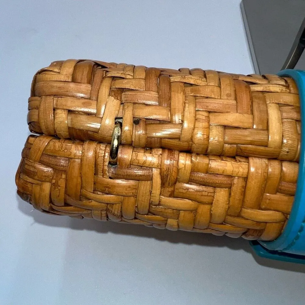 Tory Burch Patent Leather and Wicker Snap Closure Clutch Bag **see photos and de - Image 7