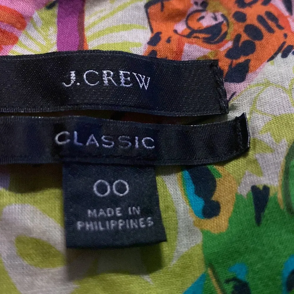 J.Crew Classic Popover Top in Ratti Safari Print size 00 - Image 9