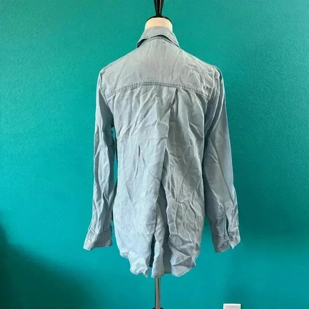Splendid Blue Lyocell Light Wash Blue Button-Down Soft Denim Shirt Size S - Image 4
