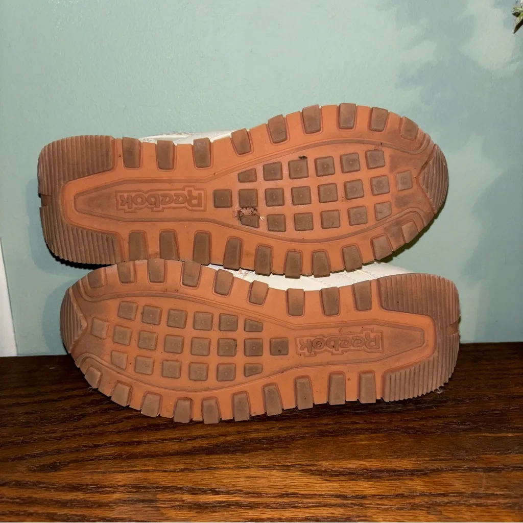 Reebok Women’s Classic Leather Sneakers Off White With Leopard Print Accent Sz 8 - Image 8