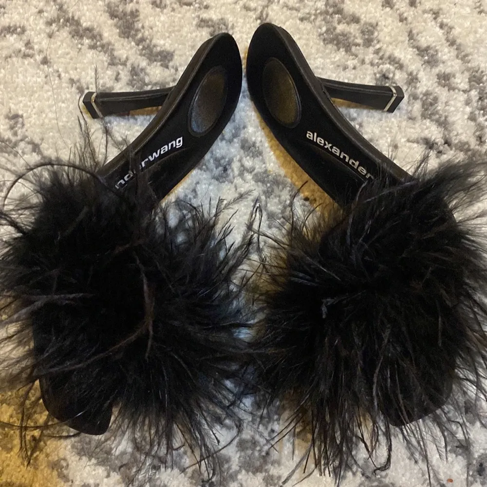 Lulu Slide Sandals size 36 - Image 3