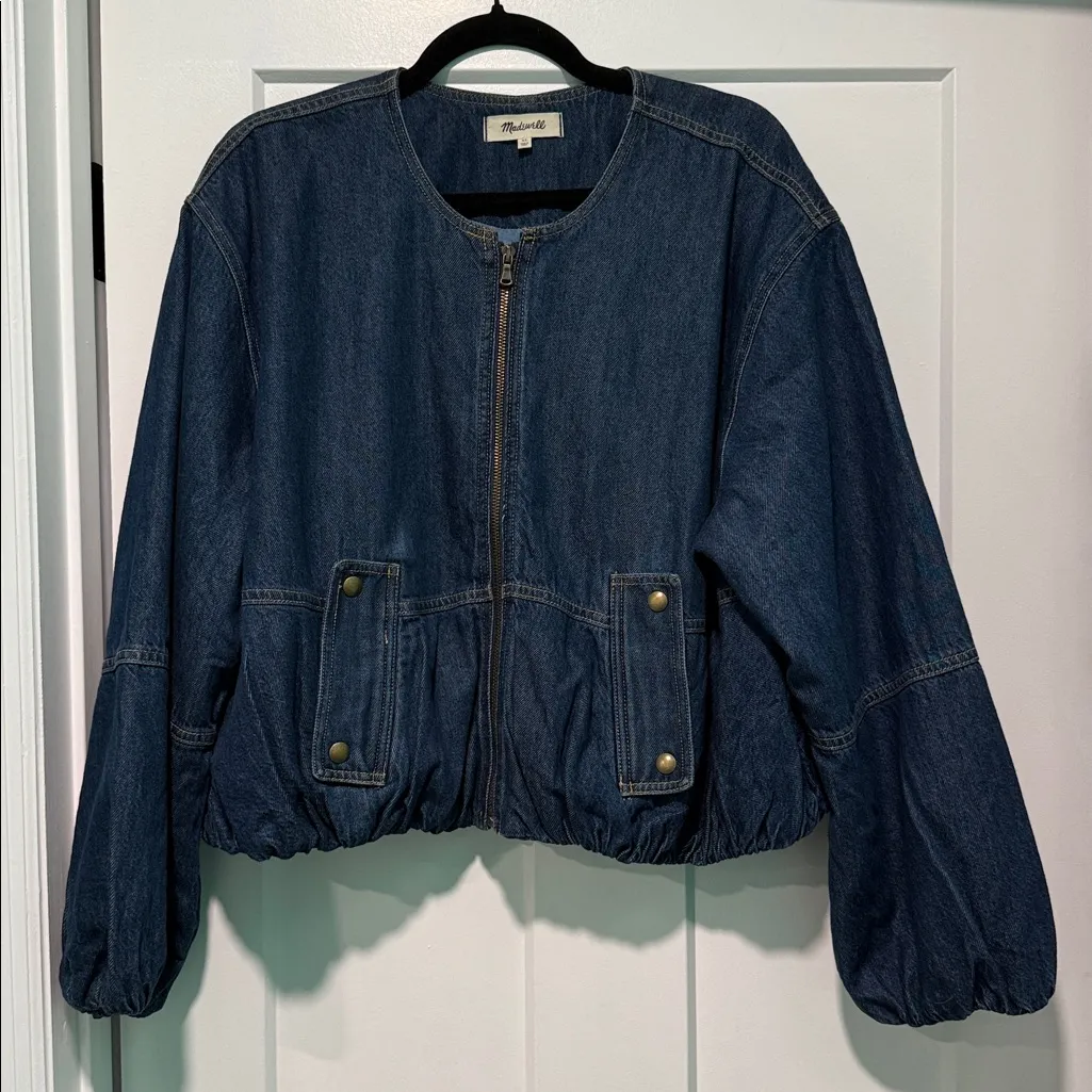NWOT Madewell Bubble-Sleeve Jean Bomber Jacket in Airy Denim Edition, size XL - Image 2