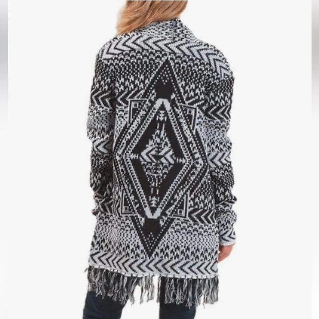 Rip Curl Monochrome Zigzag Fringe Oversized Cardigan Medium - Image 2