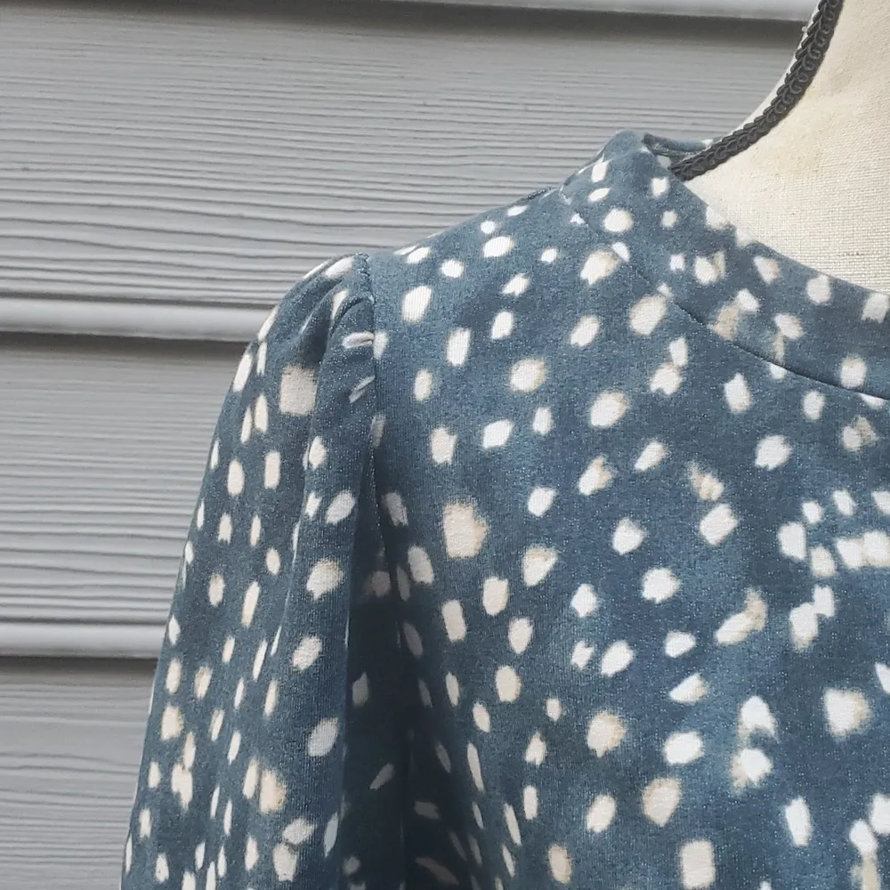 Ann Taylor Puffed Sleeve 3/4 Sleeve Sweatshirt Top - Image 12