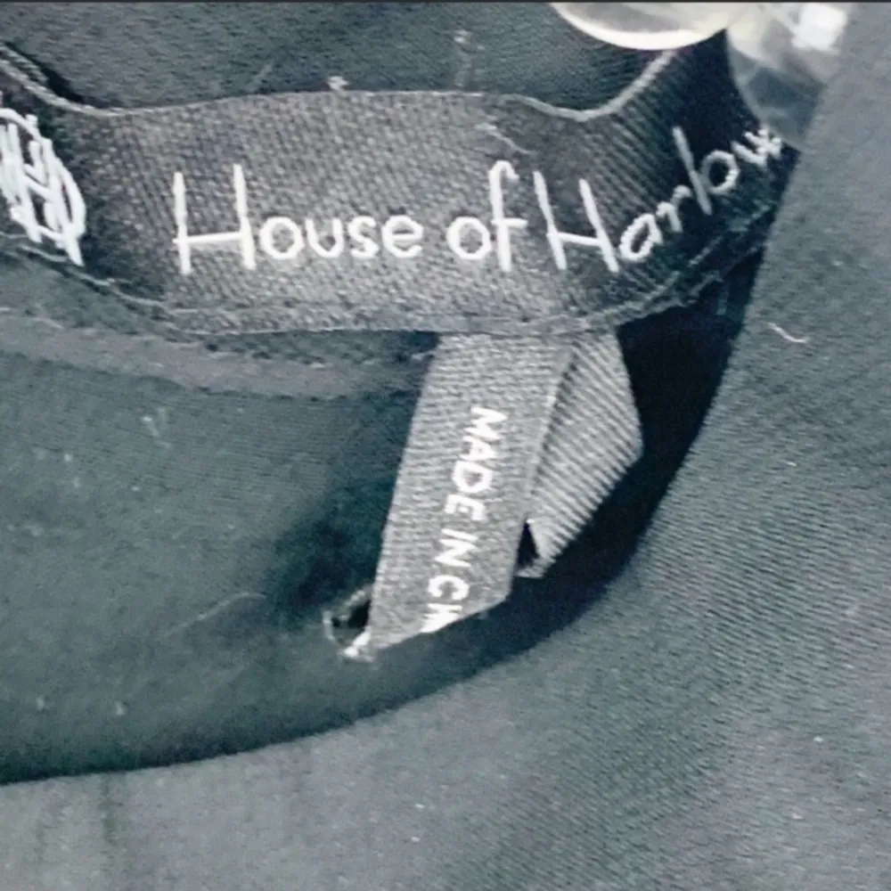 House Of Harlow Size Small Black Hendrix Shorts One Piece Long Sleeve Jumpsuit - Image 5