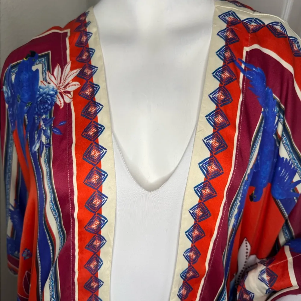 Farm Rio Macaw Red and Blue Geometric duster with Flowing Sleeves. - Image 6