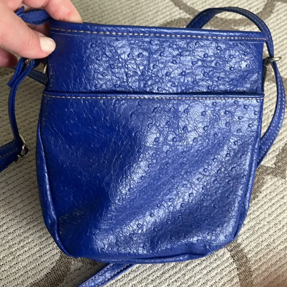 Rosetti royal blue crossbody adjustable strap bag - Image 10