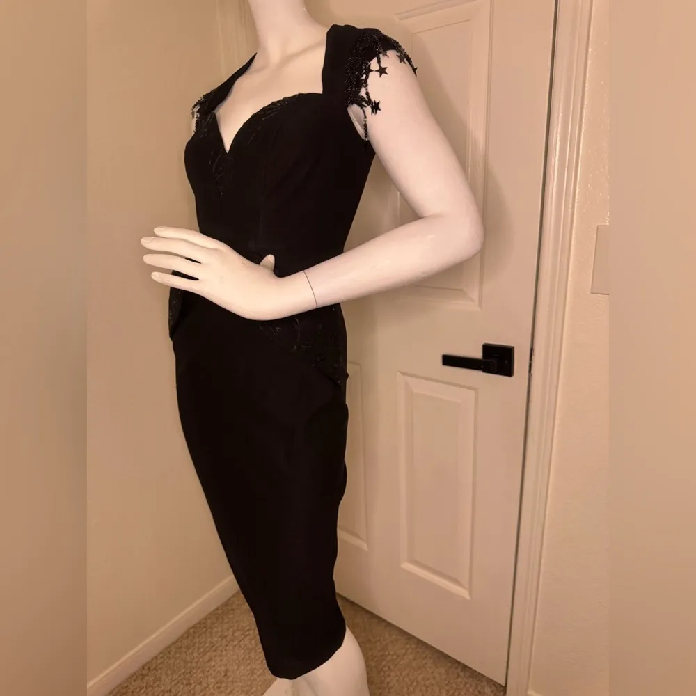HollywoodLand Elegant Black Dress with Lace Accents Size XS. - Image 3