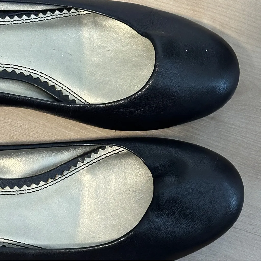 Anne Klein Black iFlex Maleana Ballet  Leather Upper  Flats Size 6.5 - Image 4