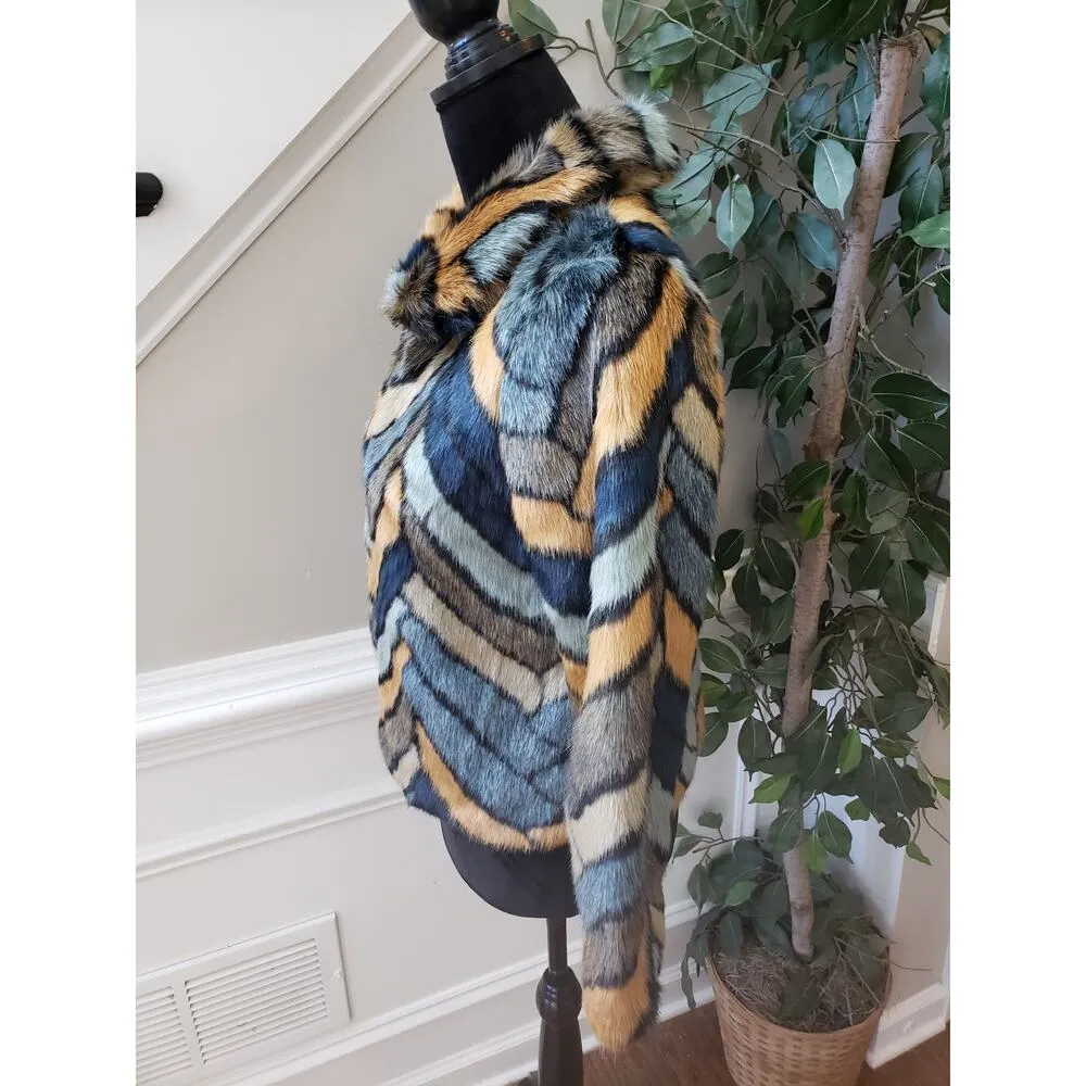 Fashion Collection Faux Fur Jacket Women Multi Chevron Lined Pockets Long Sleeve Blue Size M - Image 9