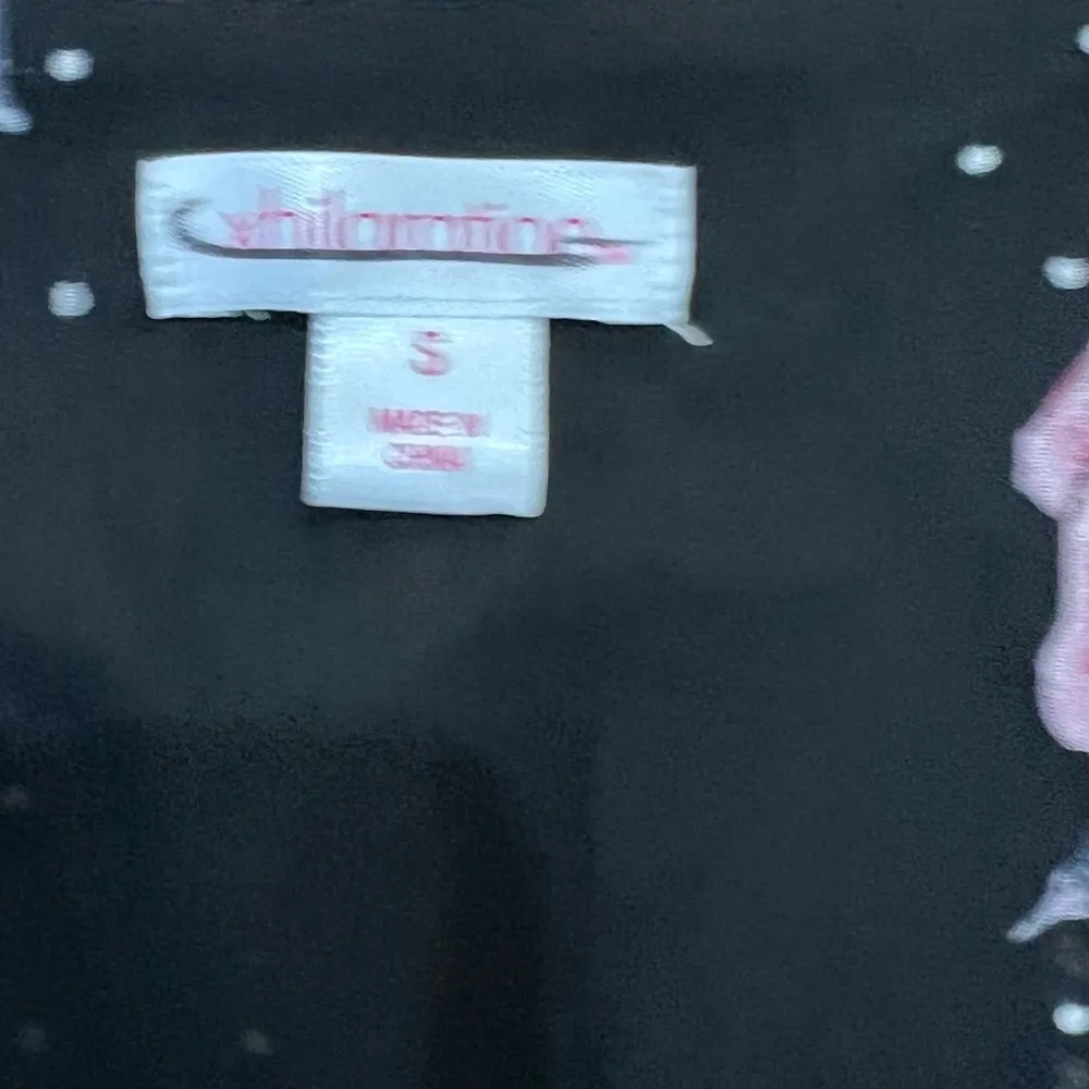 Long bell sleeve black and pink ruffle vneck floral dress size small - Image 9