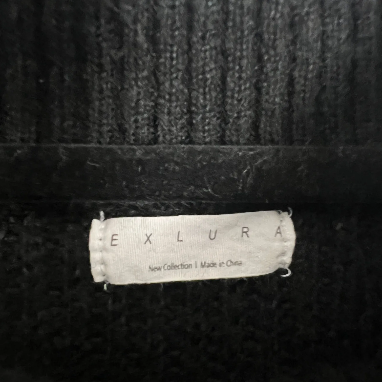 Exlura Pullover Black Chunky Knit Sweater Size S/M - Image 2