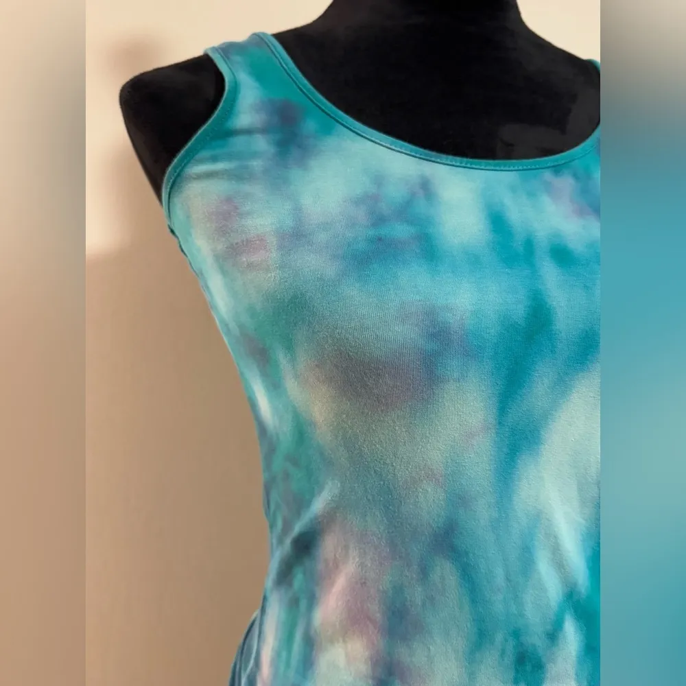 Handmade Abound Tie Dye/Bleach Dye Tank size large - Image 2