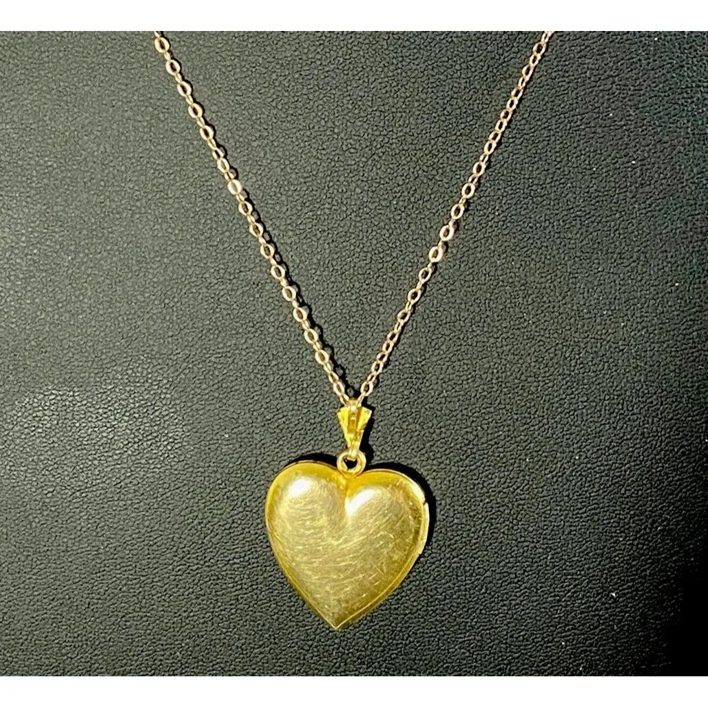 VINTAGE 12K GF FLORAL ORNATE HEART LOCKET PENDANT & 18” GF NECKLACE - Image 3