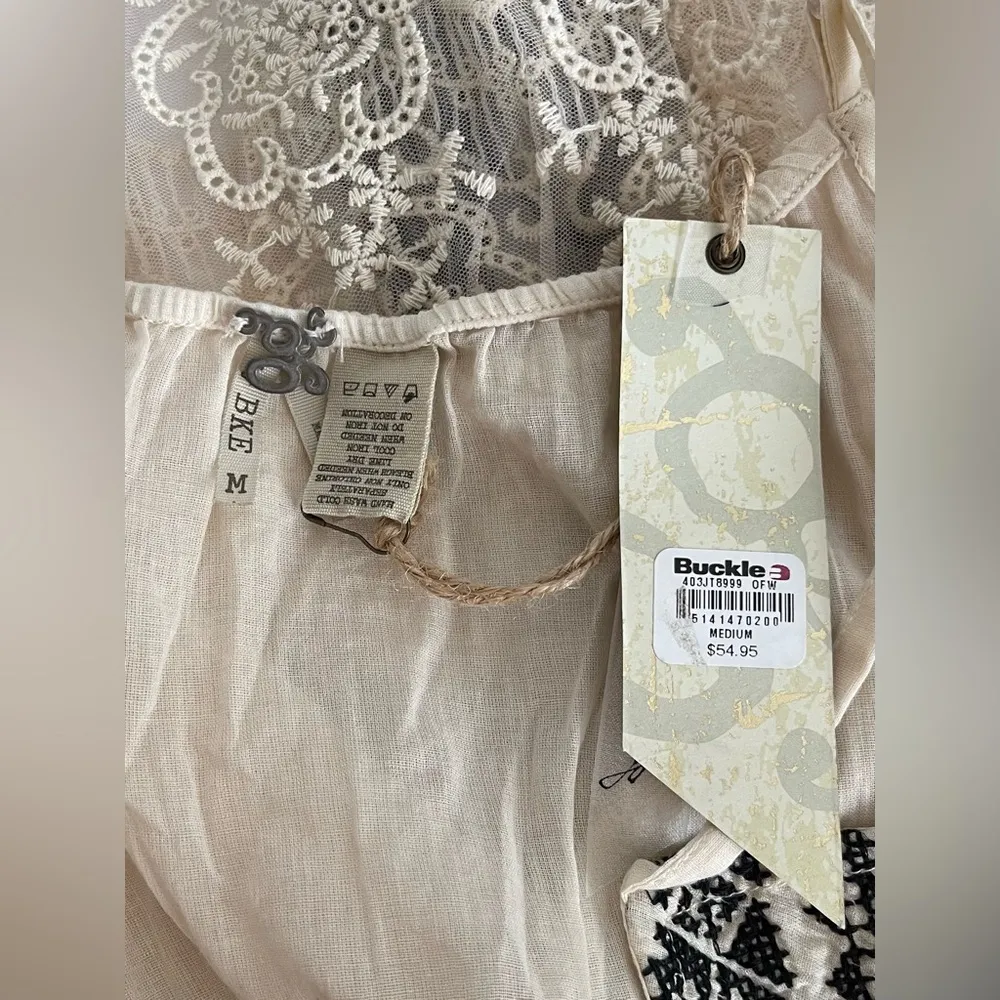 NWT Gimmicks by BKE Boho Embroidered Lace Peplum Top - Image 8