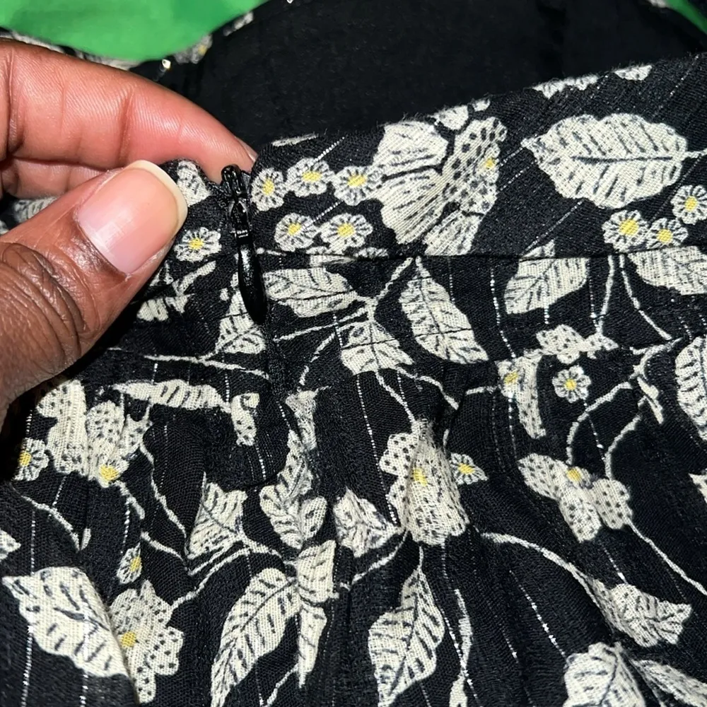 Zara Floral Metallic Elegant Babydoll Romper size Small - Image 8