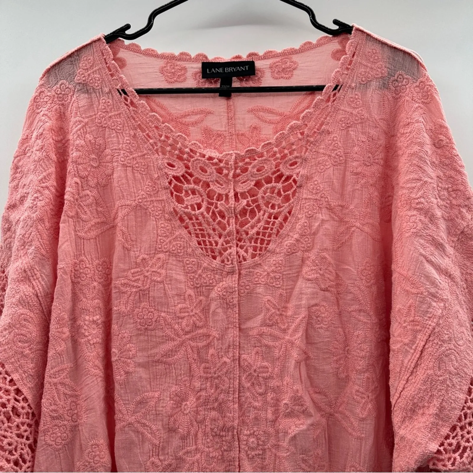 Lane Bryant Light Pink Tie-Hem Lace Crochet Short‎ Sleeve Top Size 22/24 - Image 4