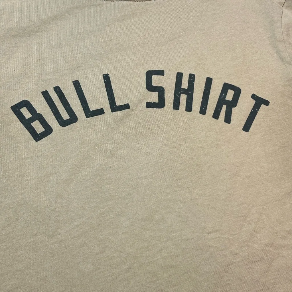 🐂 “Bull Shirt” Tee – The Bee & The Fox Brown Size L - Image 4
