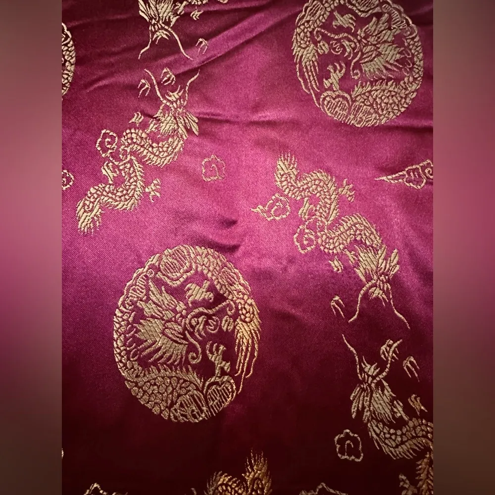 VIntage 80”s Golden Dragon Silk Fashion Embroidered Kimono Robe Ladies Sz Large Red - Image 7