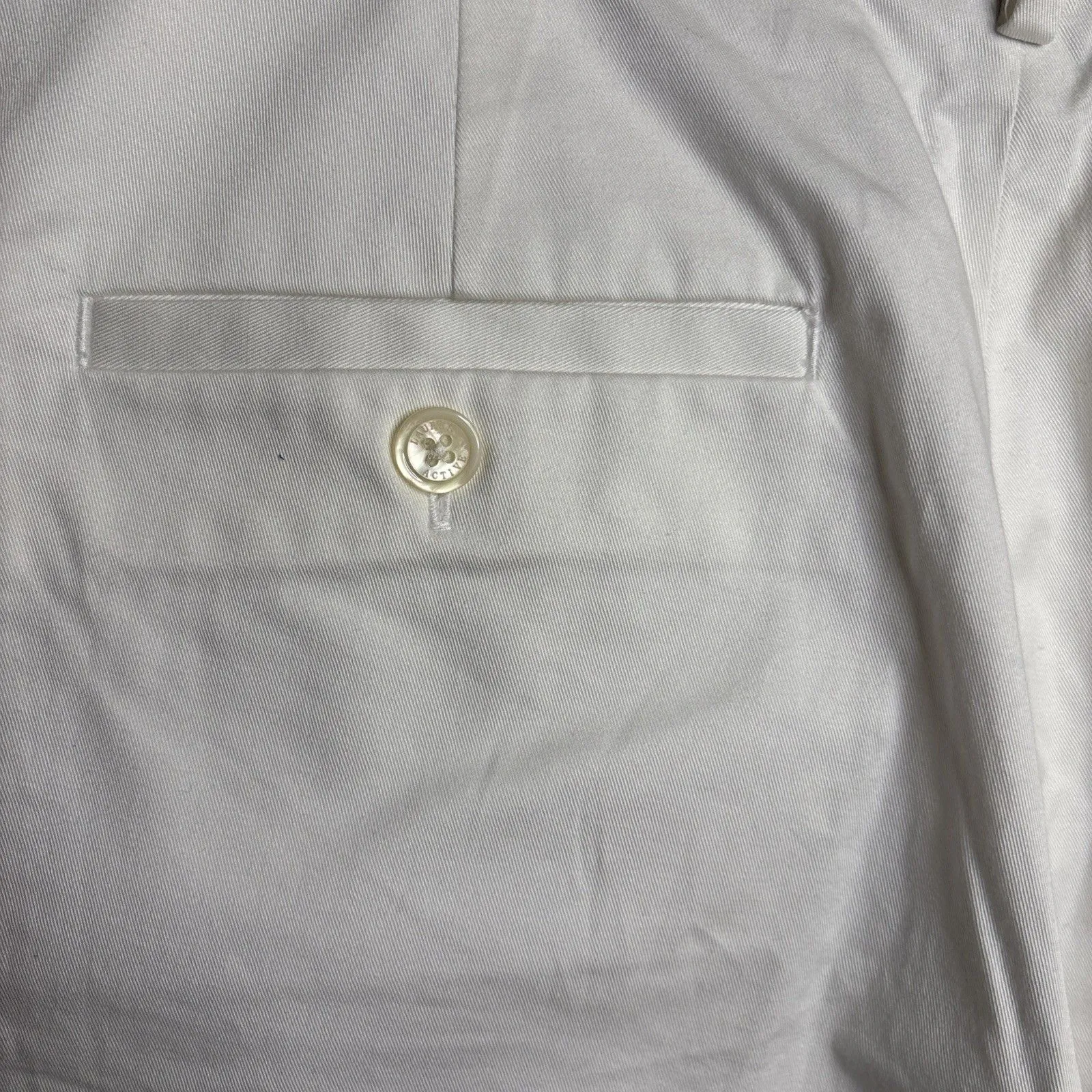 Lauren Ralph Lauren Active Shorts Womens white W/Pockets Cotton Blend Size 12 - Image 5