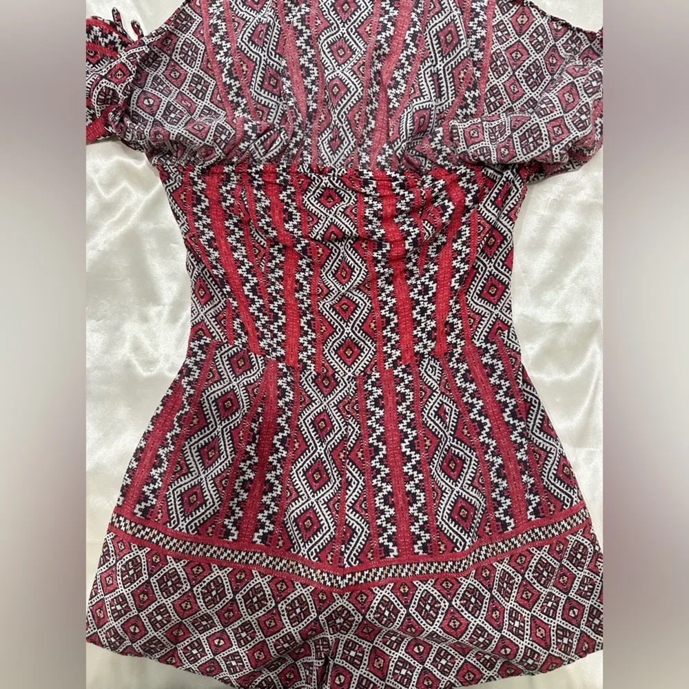 Ale By Alessandra X Revolve Gerarda Geometric Romper Off Shoulder Red Small Boho - Image 9