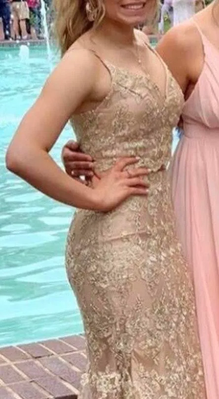 Gold Prom / Formal Dress Size 4 - Image 2