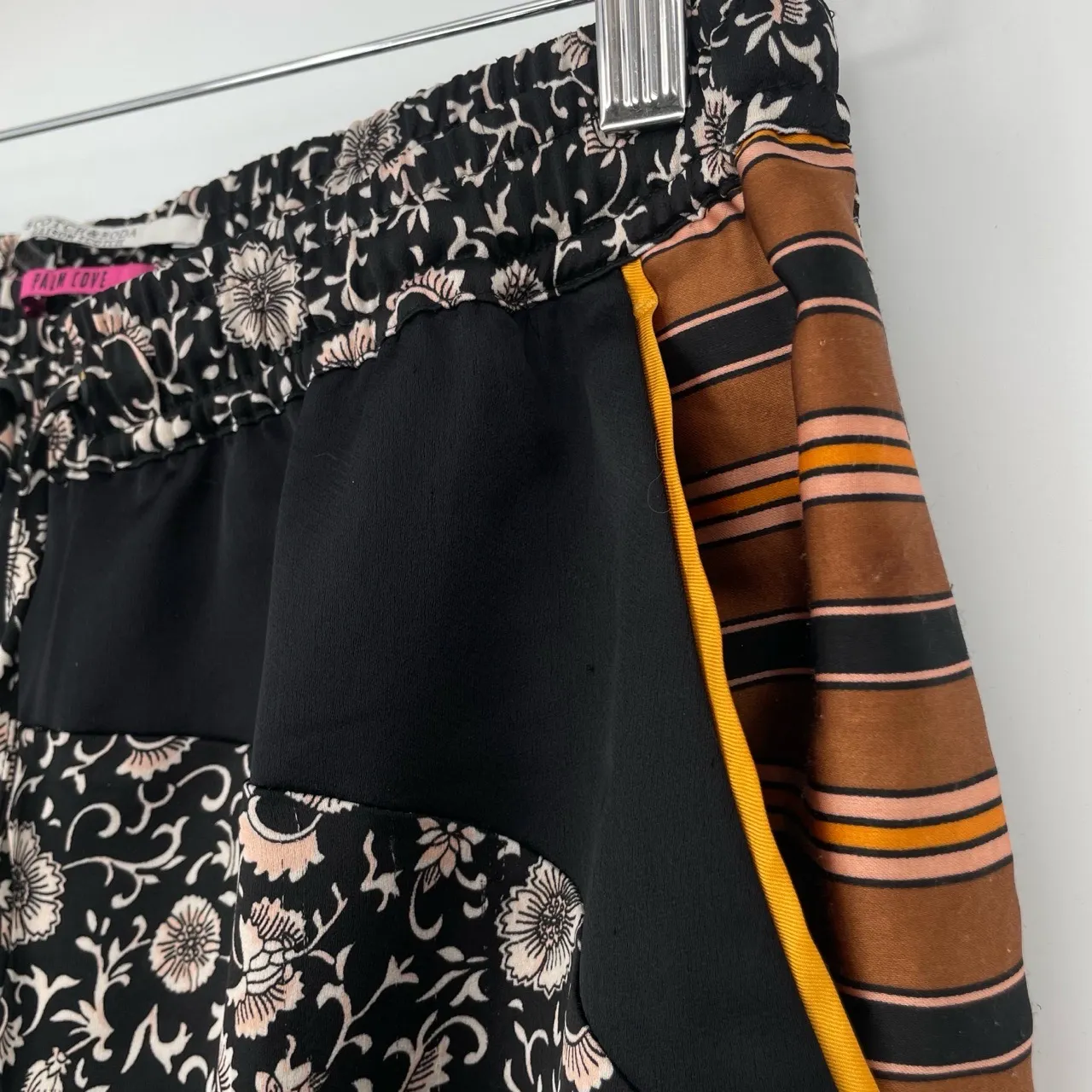 Scotch & Soda Womens Floral Mid-High Rise Elevated Indie Ankle Satin Pants Small - Image 2