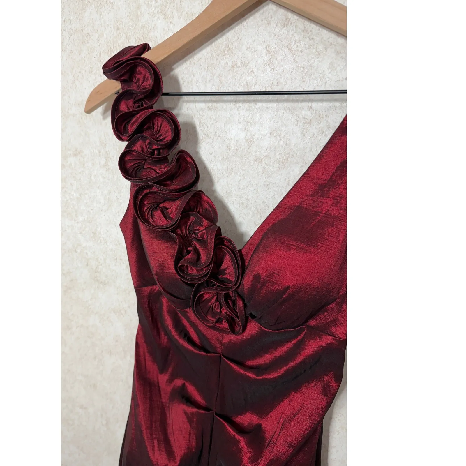 Cache Red Sleeveless Mermaid Evening Gown Size 6 Formal Black Tie Party Vintage - Image 2