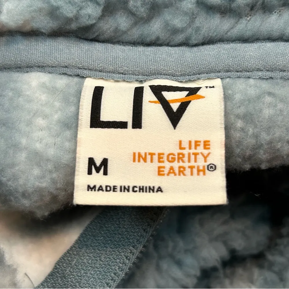 LIV Outdoor Whinter Sherpa Fleece 1/4 Zip - Image 7