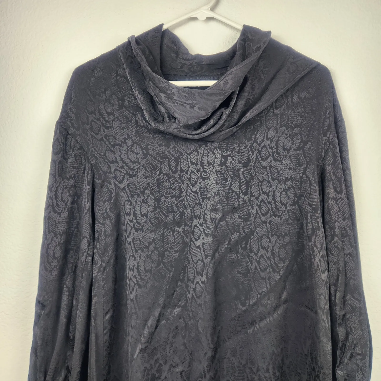 Just Cavalli Black Dress Long Sleeve V Neck Size 36 US Size Small NWT - Image 3