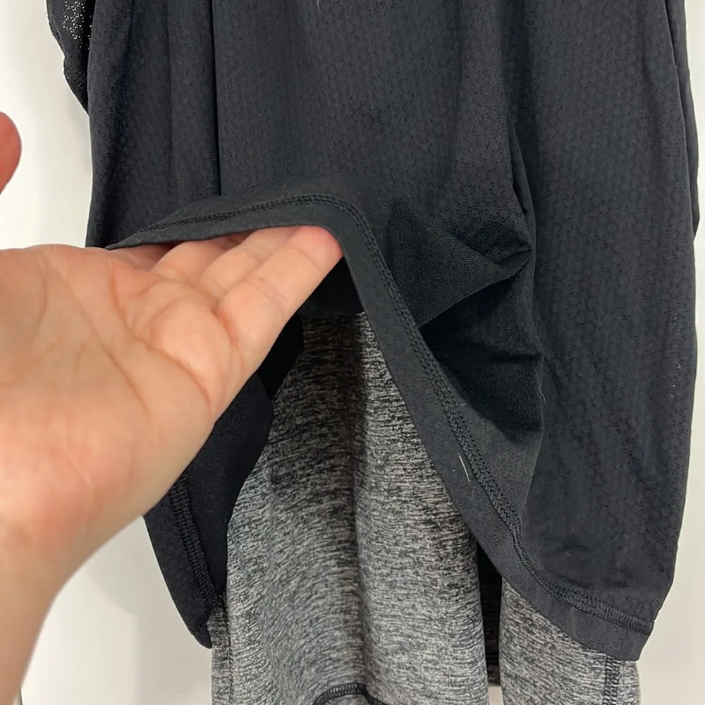 Reva Medium Heathered Gray and Black Racerback Double Layer Workout Tank Top - Image 5