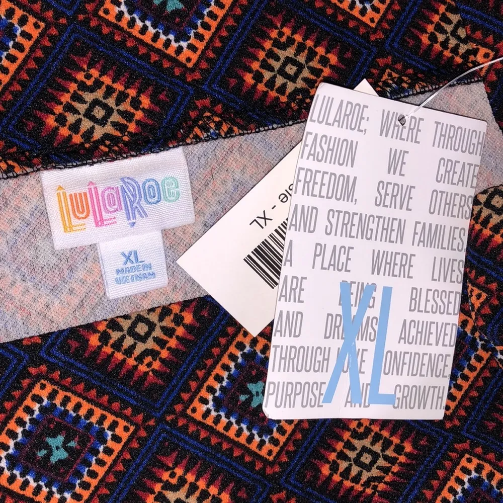 LuLaRoe NWT Size XL Geometric Diamond Print Straight Pencil Cassie Skirt - Image 6