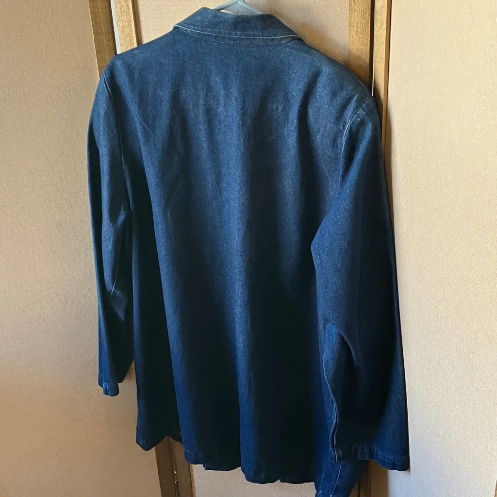 Hunters run, vintage denim jacket, medium Blue - Image 8