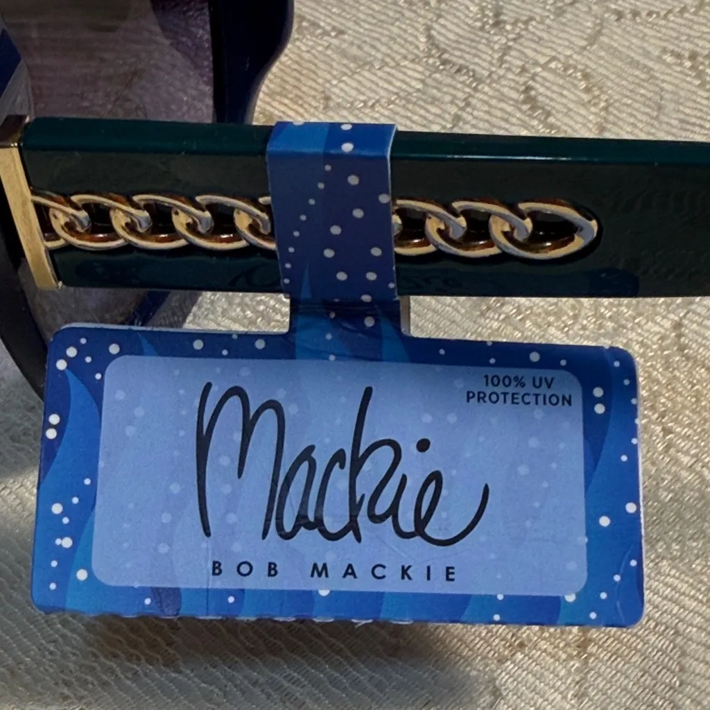 😎😎😎BOGOHO😎😎😎Mackie Navy/Green Oversized Sunglasses w/ Gold Accent - Image 6