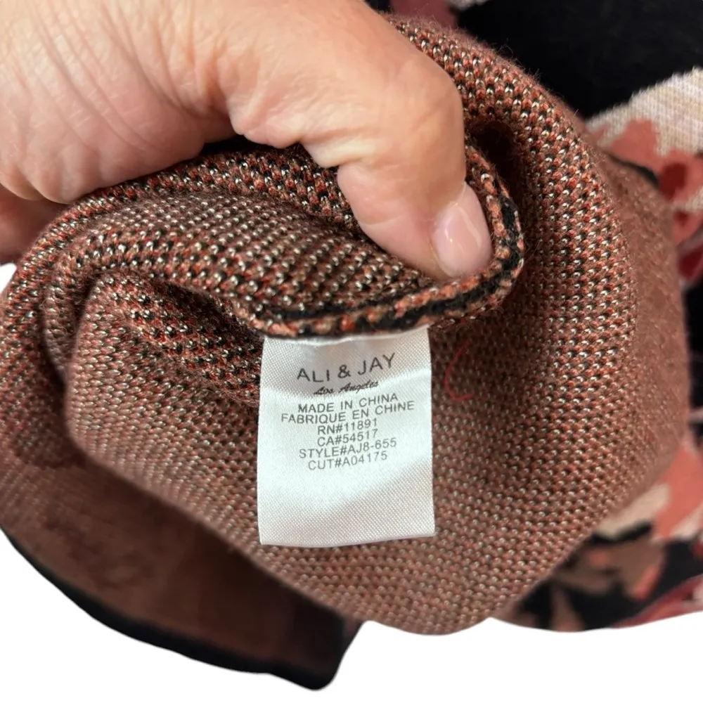 Ali & Jay floral print long sleeve thick knit sweater dress with mock neck Sz M - Image 9