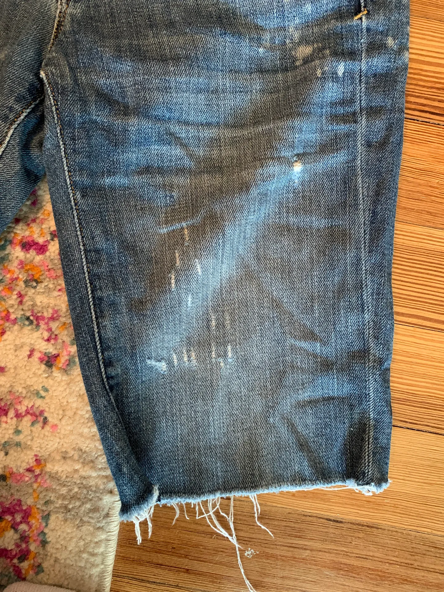 Gap Long Jean Shorts Size 25 - Image 3