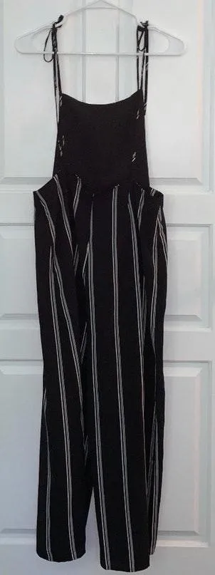 Forever 21 Overall Jumpsuit - Image 3