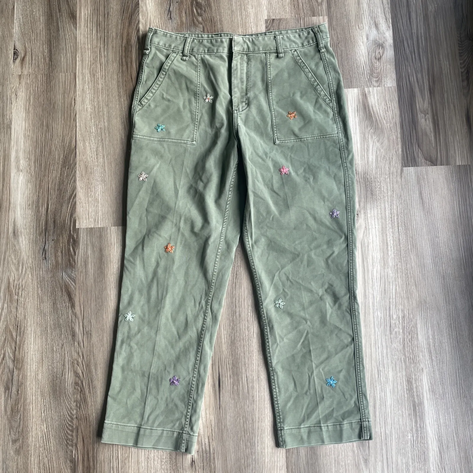 By Anthropologie Floral Embroidered Cargo Pants Sz 31 Green Wide‎ Leg Crop - Image 3