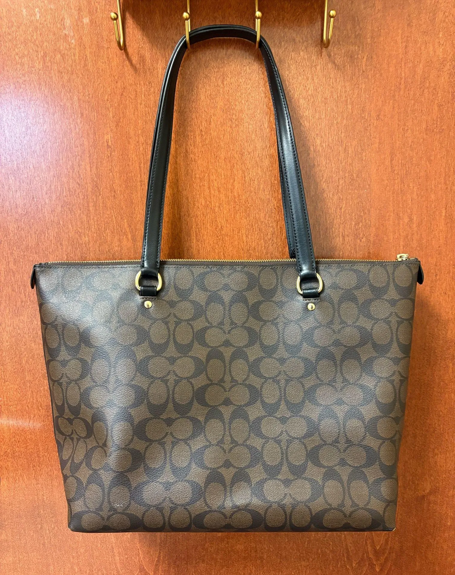 COACH Tote Bag in Signature Canvas - Image 2