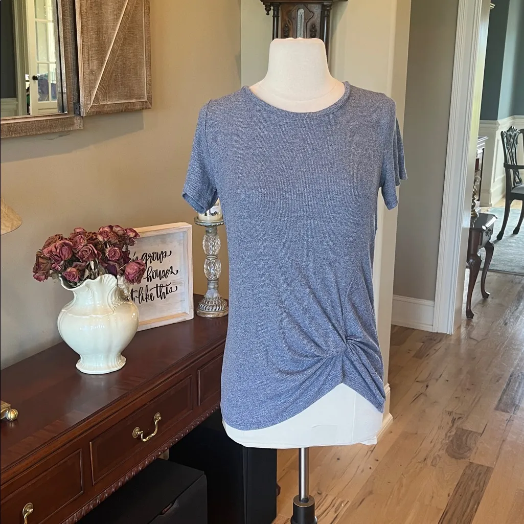 Comfy Twist Front Heather Blue Short Sleeve - Image 3
