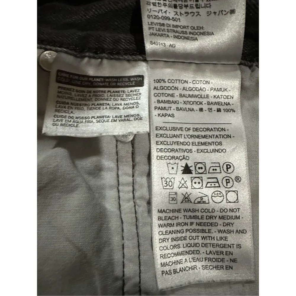 Levi’s® 501 Original Cutoff Denim Short sz 31 - Image 11