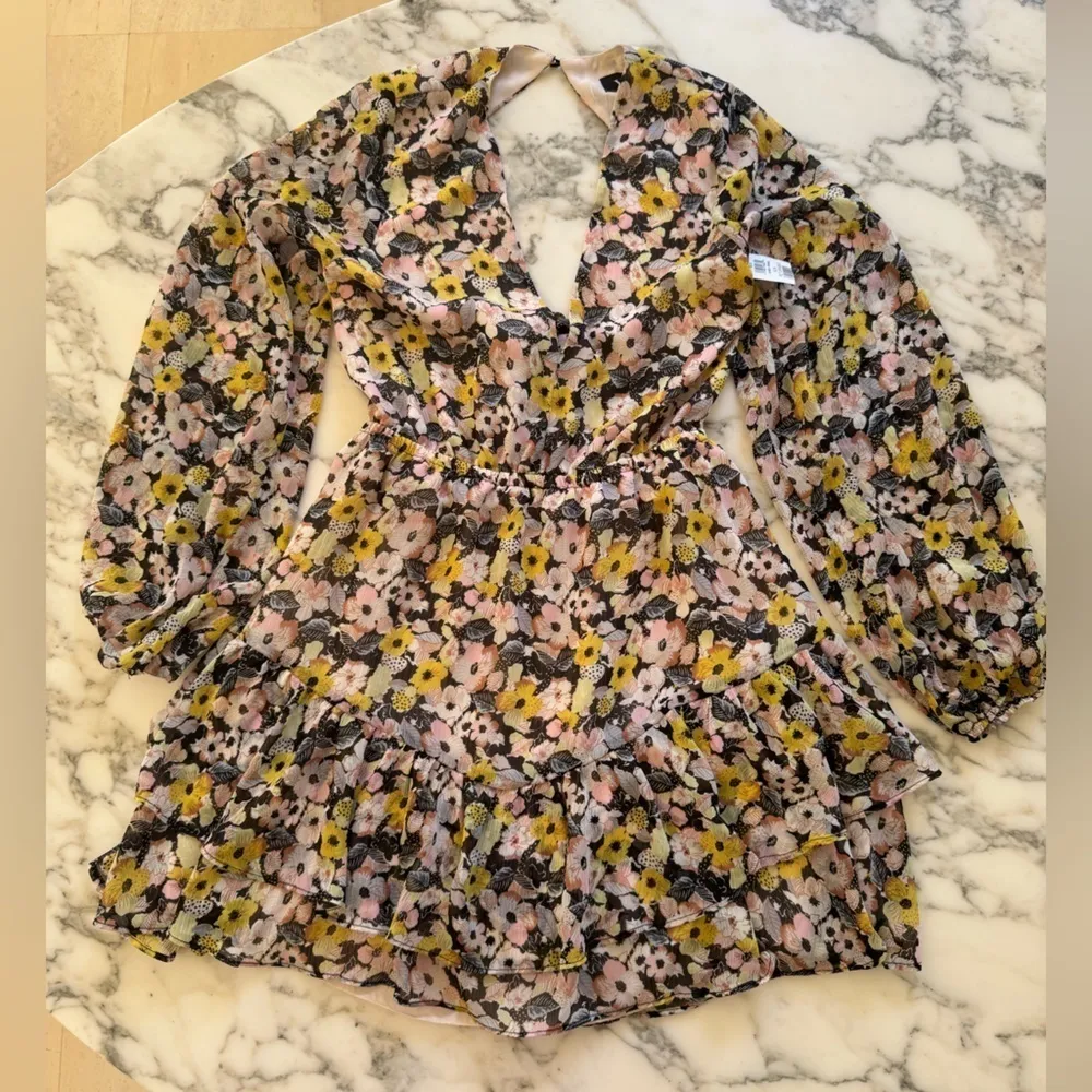 NWT Vici Floral Tiered Ruffle Mini Dress M –Nordstrom Sold Out Black Pink Yellow - Image 2