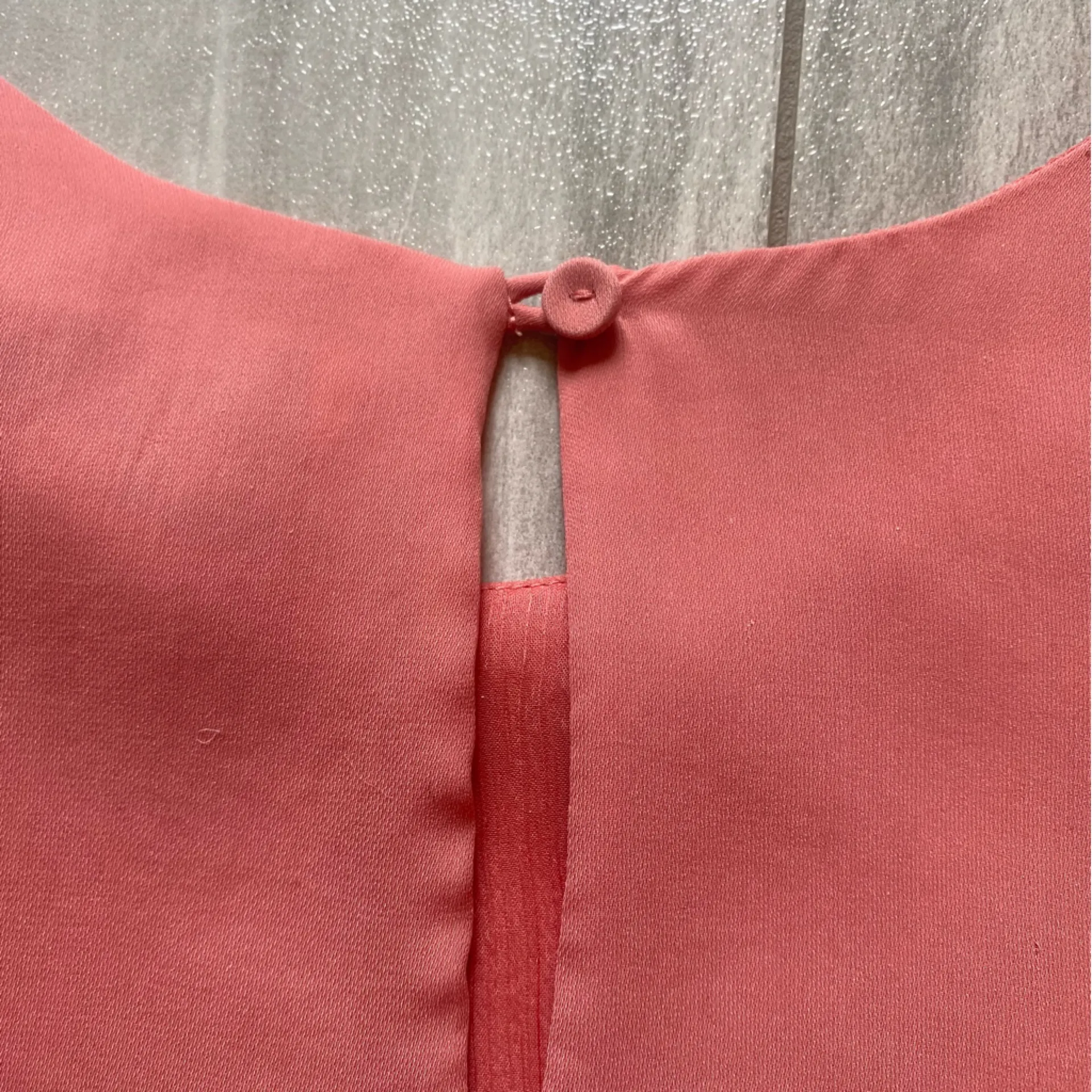 Halston Herritage Rose Medium Pink Chiffon Sleeveless Faux Wrap Shirt, size 4 - Image 10