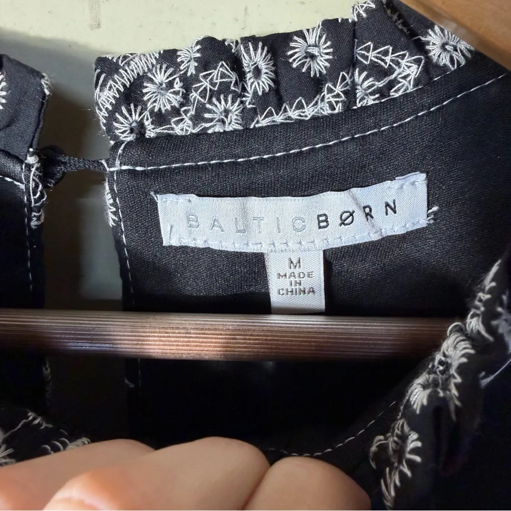 Baltic Born Mirabel Eyelet Midi Dress Size Medium - Image 10