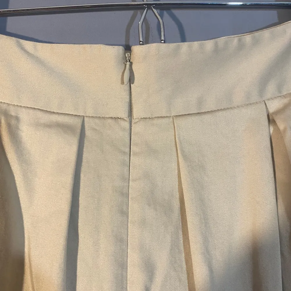 WHBM Beige Striped Trim Pleated Flared Classic Chic Skirt Women Sz 14 - Image 7