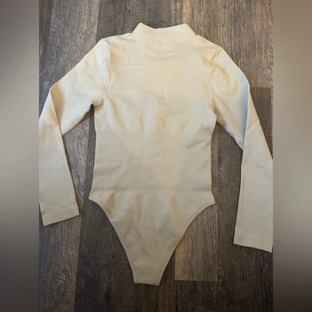 OQQ 1/2 Zip Seamless Long Sleeve Sexy Ribbed Bodysuit Large Gray - Image 6